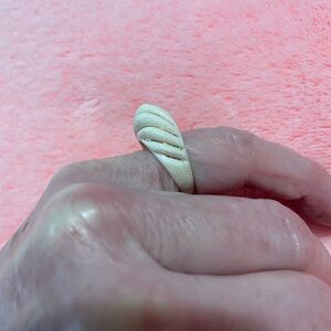 Bone (carved) Dome Ring with 14kt inlay.
Vintage, Rare
From back in 1960.